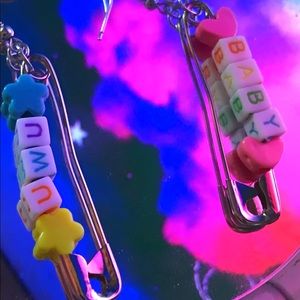 💖💕Uwu baby 💕💖 earrings